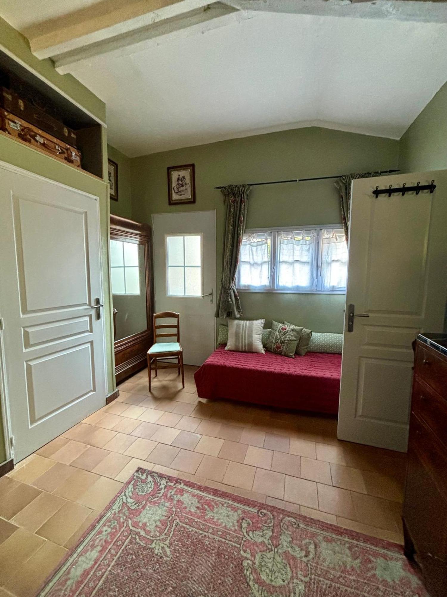 Bed and Breakfast Domaine Du Commandeur Mondragon Zewnętrze zdjęcie